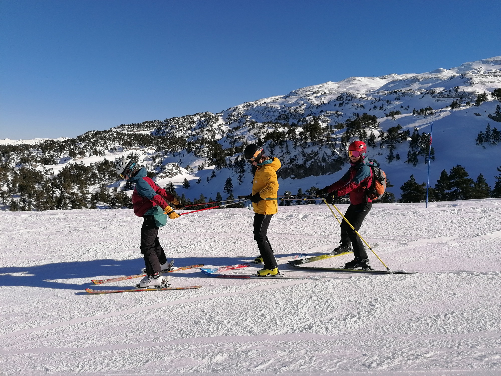 INTENSA ACTIVIDAD DE LOS EQUIPOS DE ALPINISMO